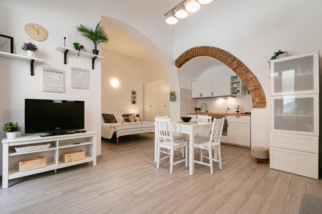 Zefiro21 Tiny House Termoli Exterior foto